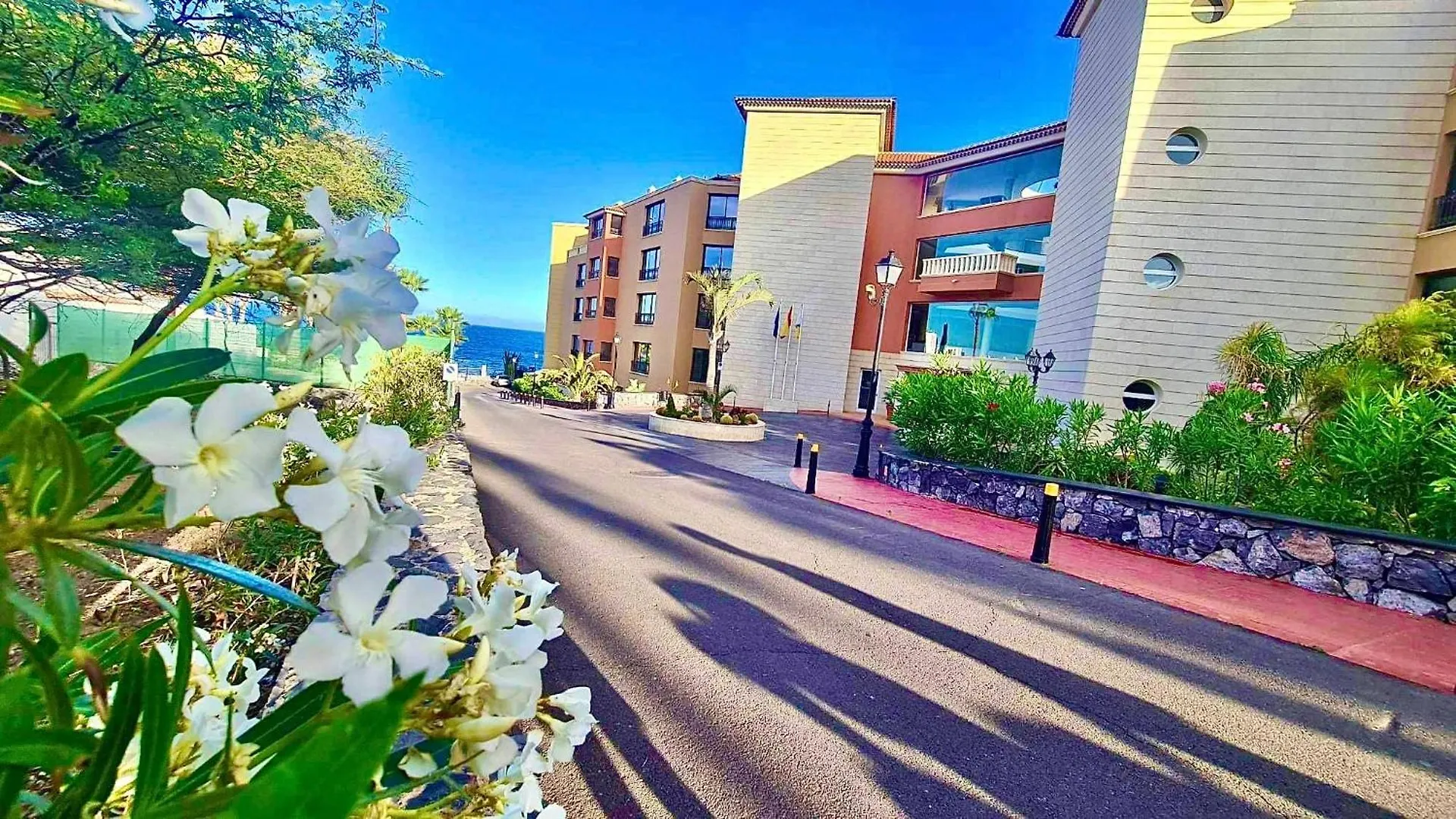 Best4U Nautico San Miguel de Abona Apartment